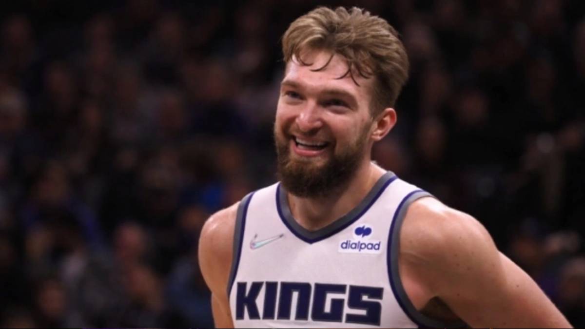Domantas Sabonis agrees to four-year extension with Kings